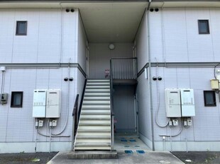 郡山駅 バス10分  金堀田下車：停歩7分 2階の物件外観写真